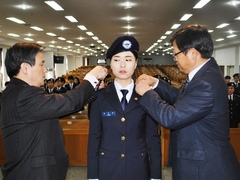 “충성! 미래 군 간부의 뜨거운 함성이 시작되었다.”