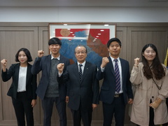 총학생회·대의원회 당선 방문단 격려