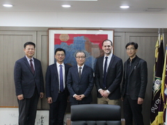 미국 엠포리아 주립대학교, 본교 방문
