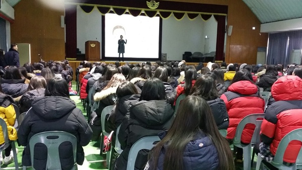 뷰티 특강사진.jpg