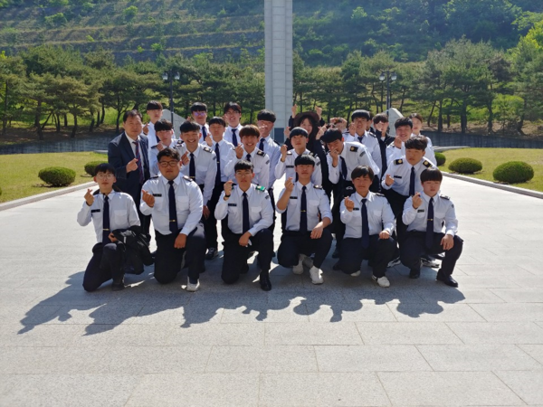 19년3사관학교 캠프 사진.png